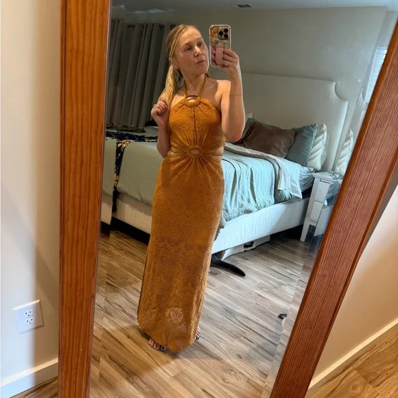 Vici Aeom Crochet lace dress - Picture 2 of 5